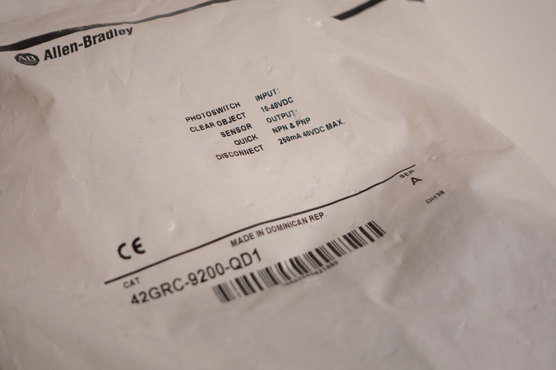 Allen Bradley 42GRC-9200-QD1 Ser:A Photoswitch Clear Object Sensor