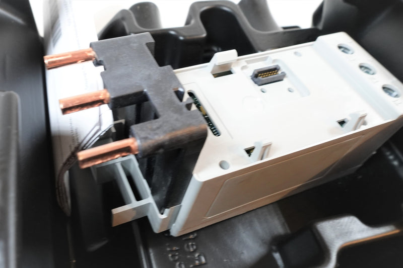 Allen Bradley 193-ESM-IG-60A-C55 Ser:A E300/E200 6-60A Sensing Module