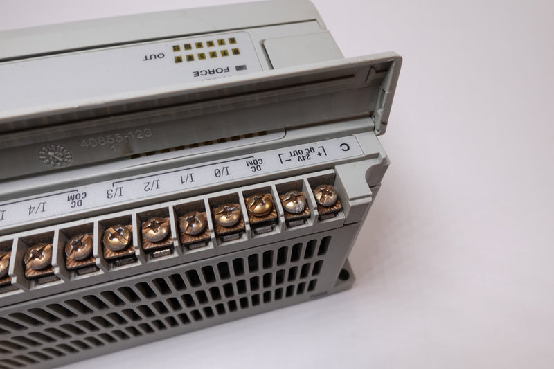 Allen Bradley 1761-L32BWA MicroLogix 1000 PLC DC Inputs / Relay Outputs