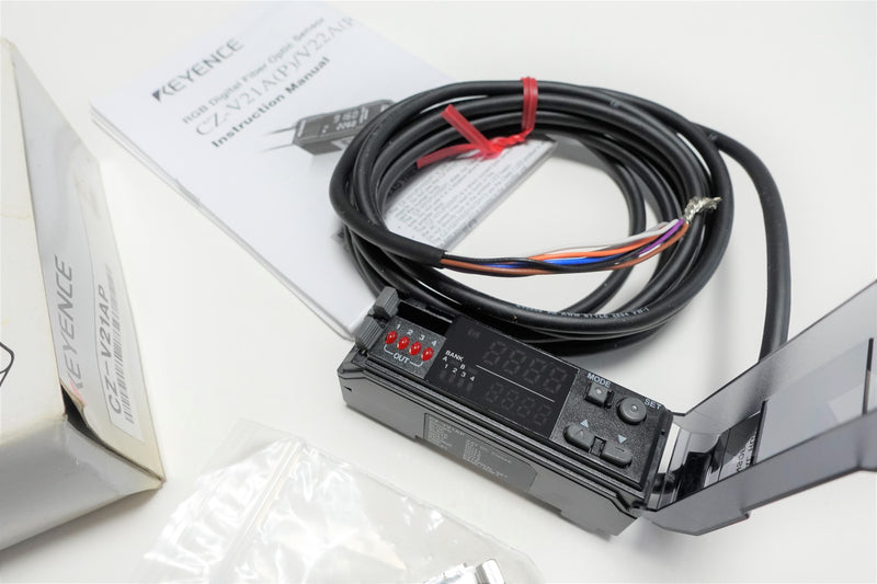 Keyence Rgb Sensor Keyence CZ-V21AP RGB Digital Fiberoptic Sensor – PLC BARN