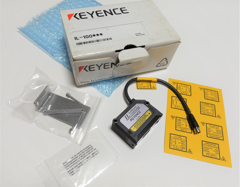 Keyence IL-100 Laser Sensor