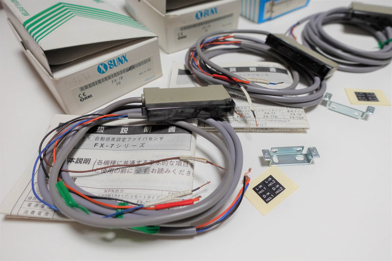 SUNX FX-7P ( Lot of 3 ) (1) New (2) Used Fiber Optic Sensor
