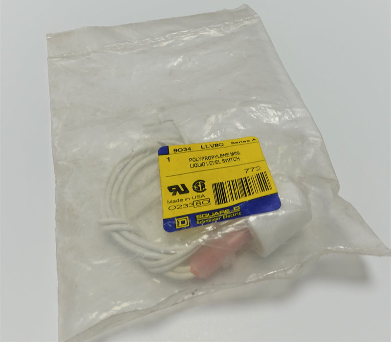 Square D LLV8C Ser:A Polypropylene Mini Liquid Level Switch