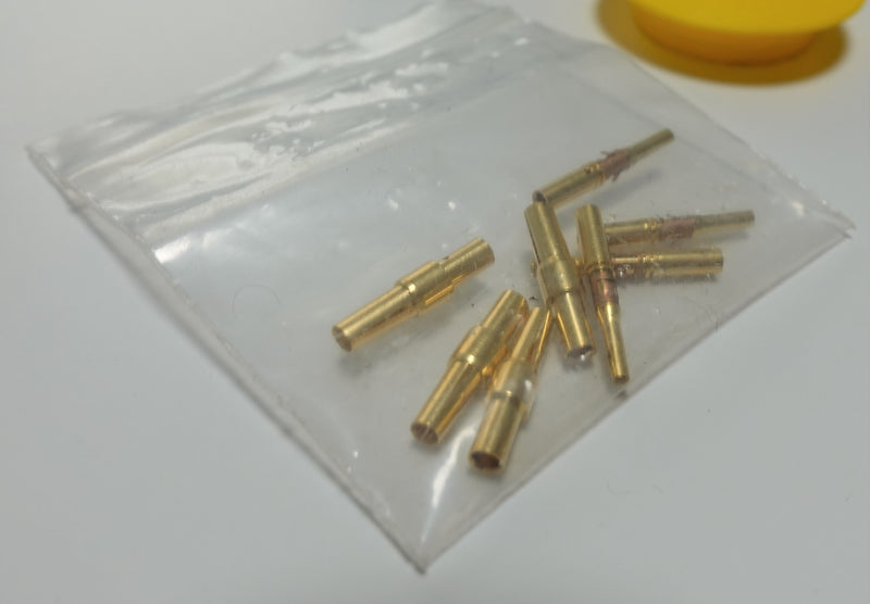 RDE SC-7ES1N8A80DU-675C 8-Pin Female Connector w/ Dust Cap & Pins