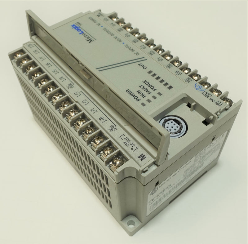 Allen Bradley 1761-L16BWA Ser:E FRN:1.0 MicroLogix 1000 PLC