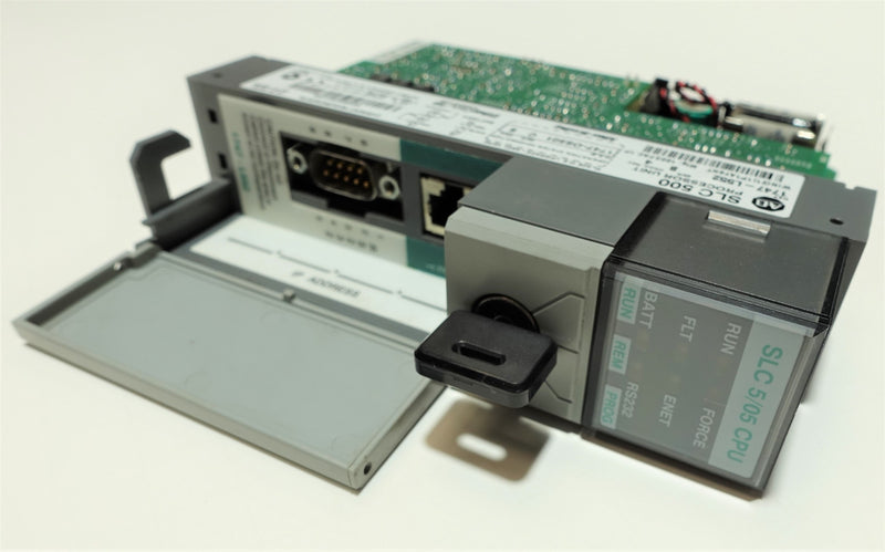 Allen Bradley 1747-L552 Ser:B Rev:4 1747-OS501 Ser:C FRN:6 SLC 5/05 CPU